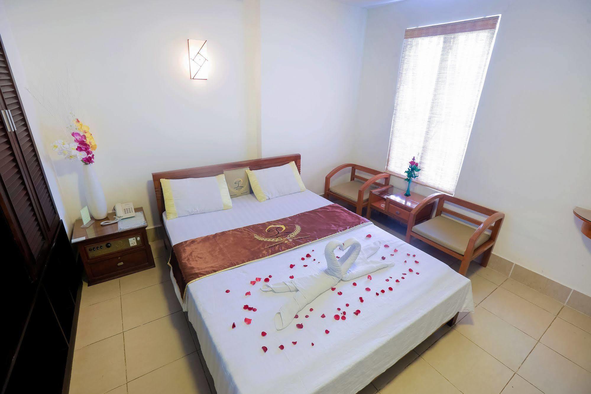 Pylos Hotel Хошимин Экстерьер фото